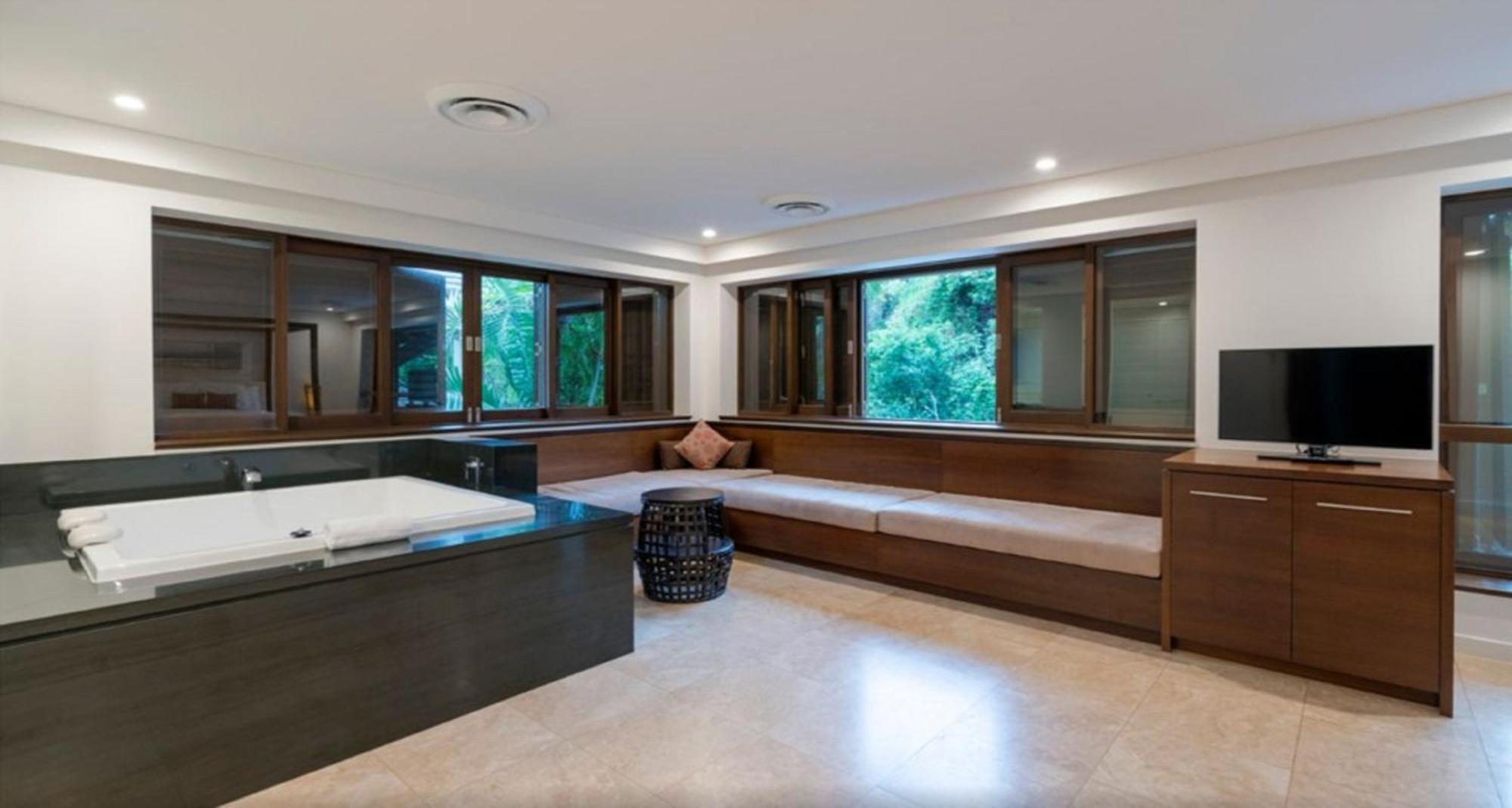 Luxury Apartments At Temple Resort And Spa פורט דוגלאס חדר תמונה